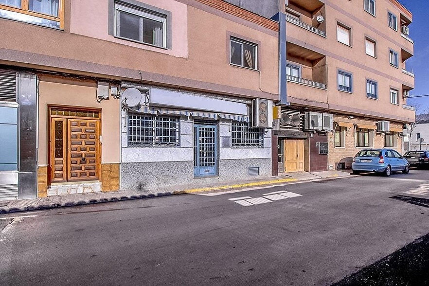 Multifamily in Valdepeñas, Ciudad Real for sale - Building Photo - Image 1 of 11