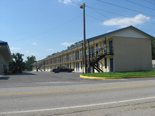 1975 Old Coffee Rd, Cecil, GA for sale - Building Photo - Image 1 of 1