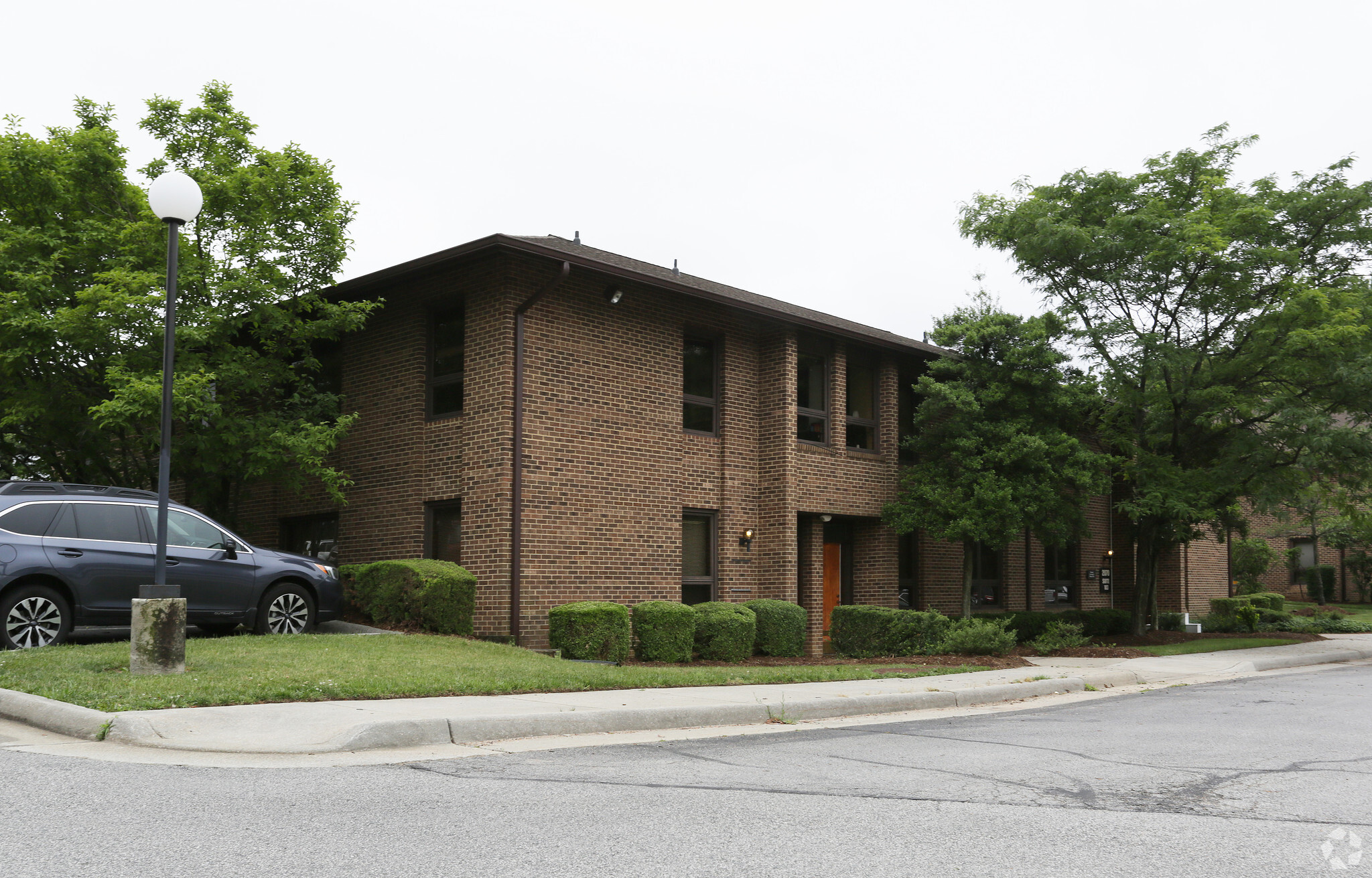 2070 Old Bridge Rd, Woodbridge, VA for sale Primary Photo- Image 1 of 1