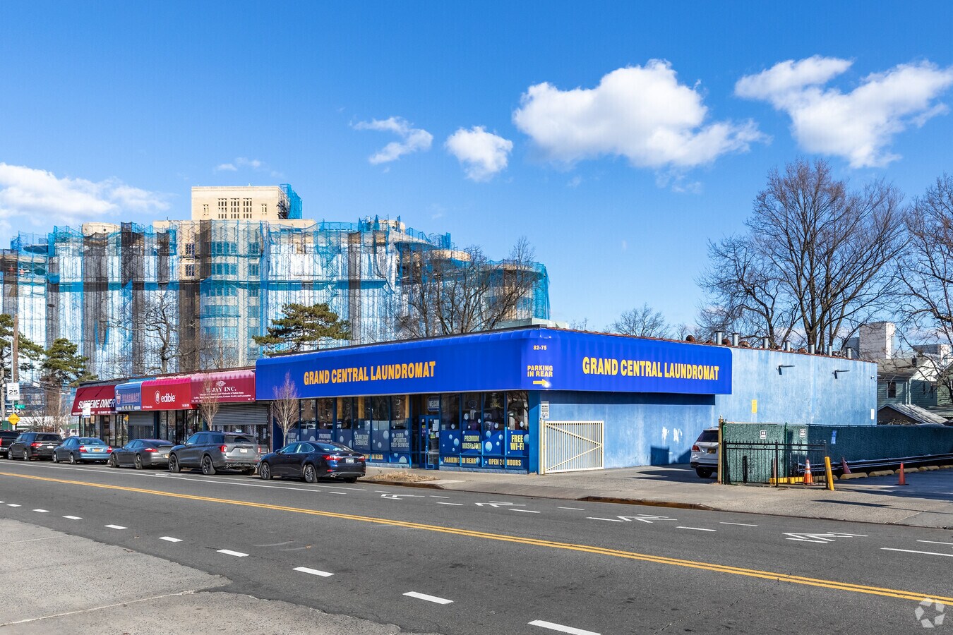 8265 Parsons Blvd, Jamaica, NY 11432