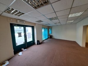 132 St. Clair St, Kirkcaldy for sale - Interior Photo - Image 3 of 4