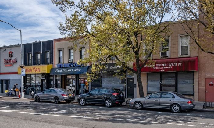 4906 Queens Blvd, Flushing, NY for sale - Primary Photo - Image 1 of 1