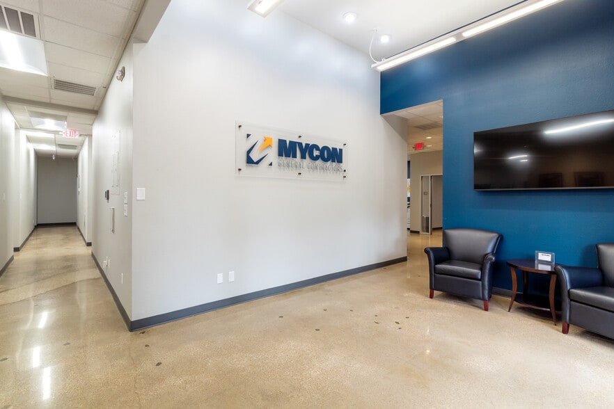 2501 Ashford Dr, College Station, TX for sale - Building Photo - Image 3 of 13