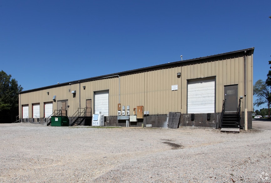 3408 Lake Woodard Dr, Raleigh, NC for lease - Building Photo - Image 2 of 2