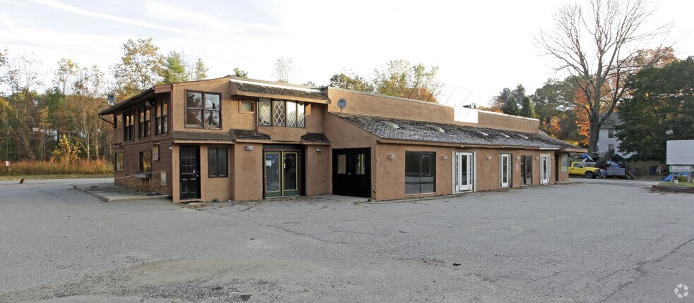 16 Sturbridge Rd, Charlton, MA for sale - Primary Photo - Image 1 of 1