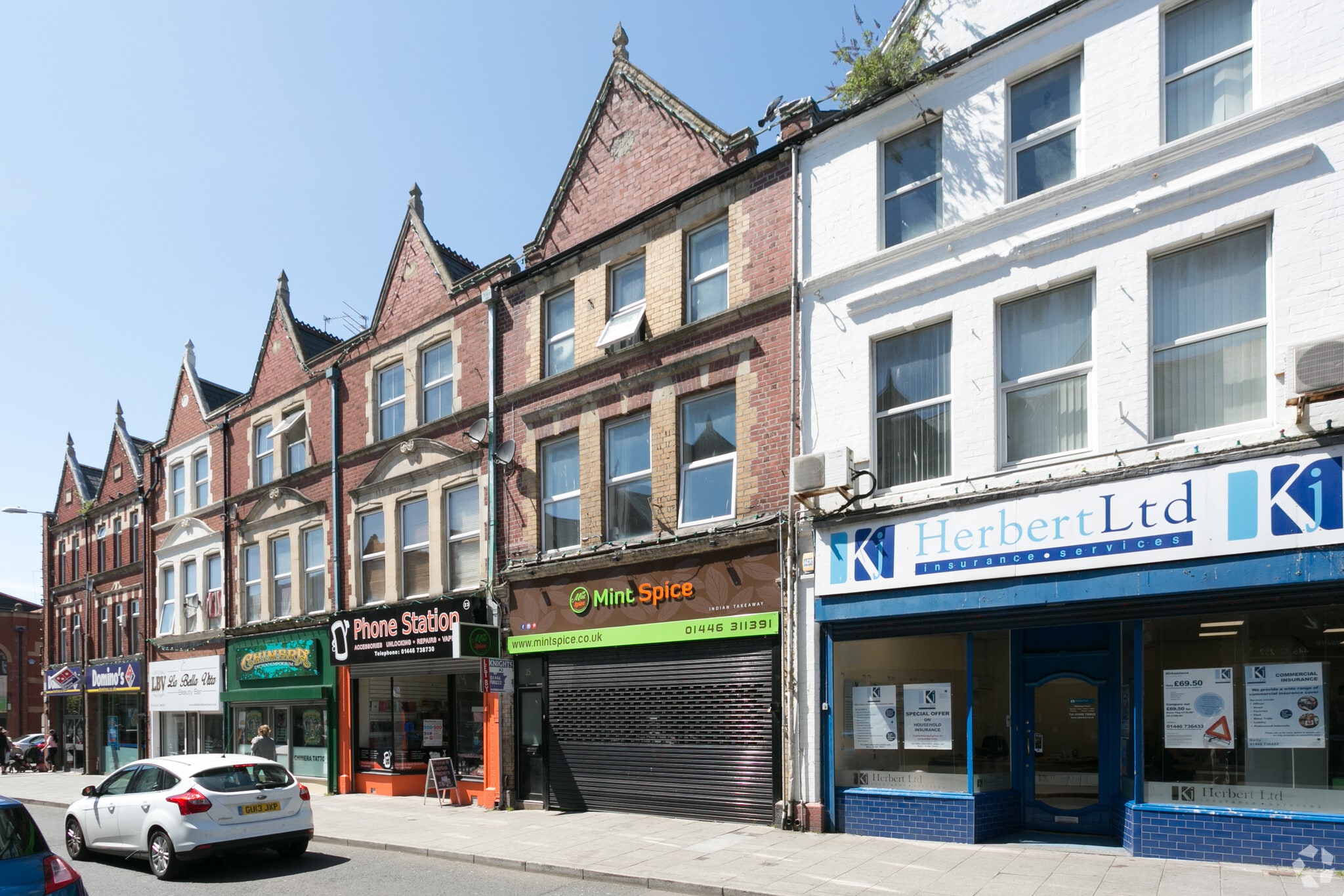 25 Holton Rd, Barry for sale Primary Photo- Image 1 of 1