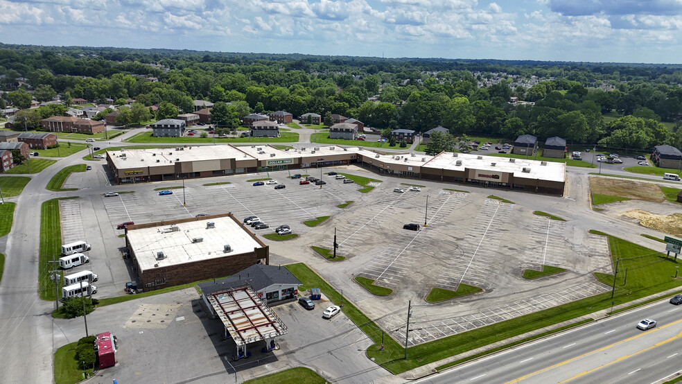 3449 Breckenridge Ln, Louisville, KY for lease - Building Photo - Image 3 of 19