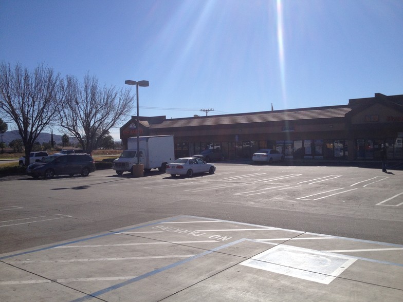 13373 Perris Blvd, Moreno Valley, CA for lease - Building Photo - Image 3 of 9