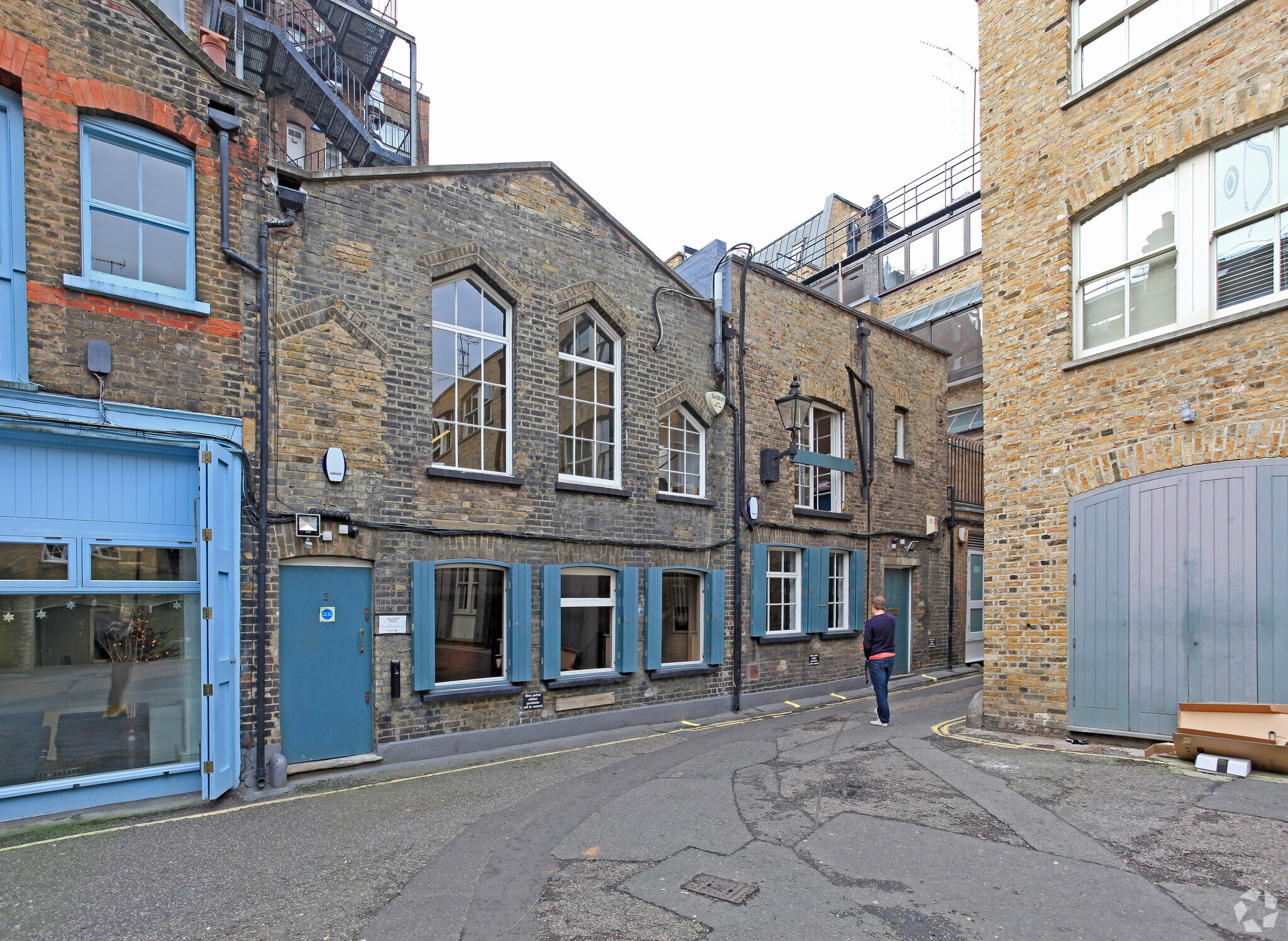 1-2 Portland Mews, London for sale Primary Photo- Image 1 of 1