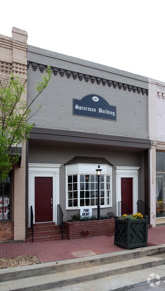 140 S Cherokee Rd, Social Circle, GA for lease - Primary Photo - Image 1 of 3