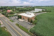 Route 5 Business Center - Loft