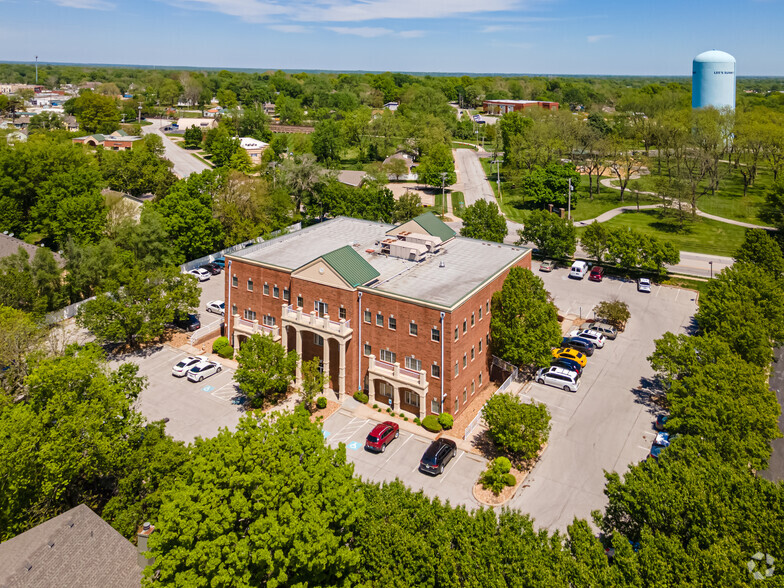 600 SW Jefferson St, Lees Summit, MO for lease - Aerial - Image 2 of 4