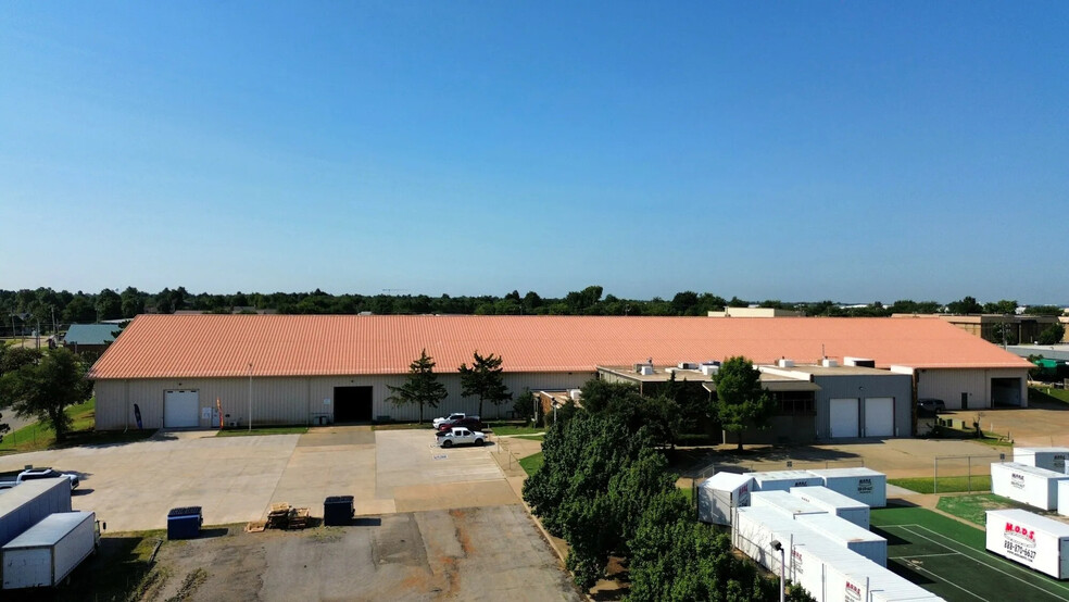6901 NW 63rd St, Oklahoma City, OK for sale - Building Photo - Image 2 of 6