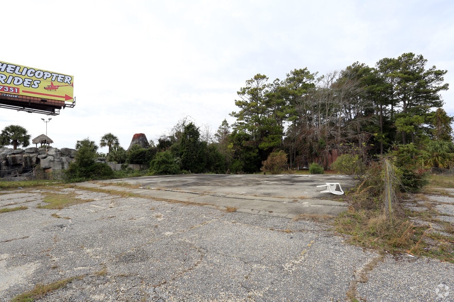 3202 S Kings Hwy S, North Myrtle Beach, SC for sale - Primary Photo - Image 1 of 1