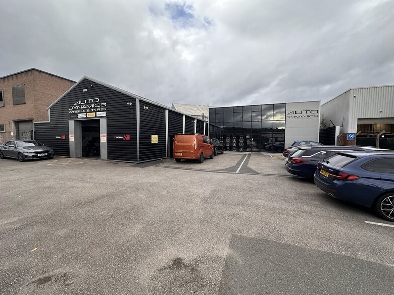 197-201 Attercliffe Rd, Sheffield for lease - Interior Photo - Image 2 of 2