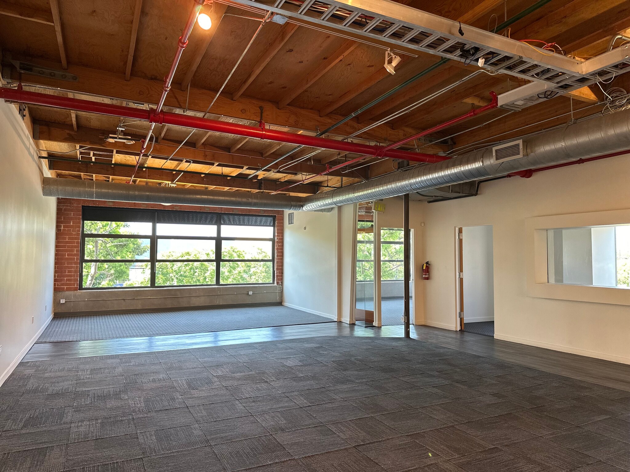 12910 Culver Blvd, Marina Del Rey, CA for lease Interior Photo- Image 1 of 3