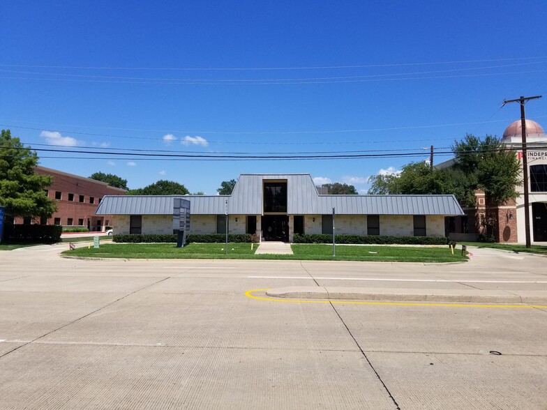 541 W Main St, Lewisville, TX for lease - Building Photo - Image 2 of 4