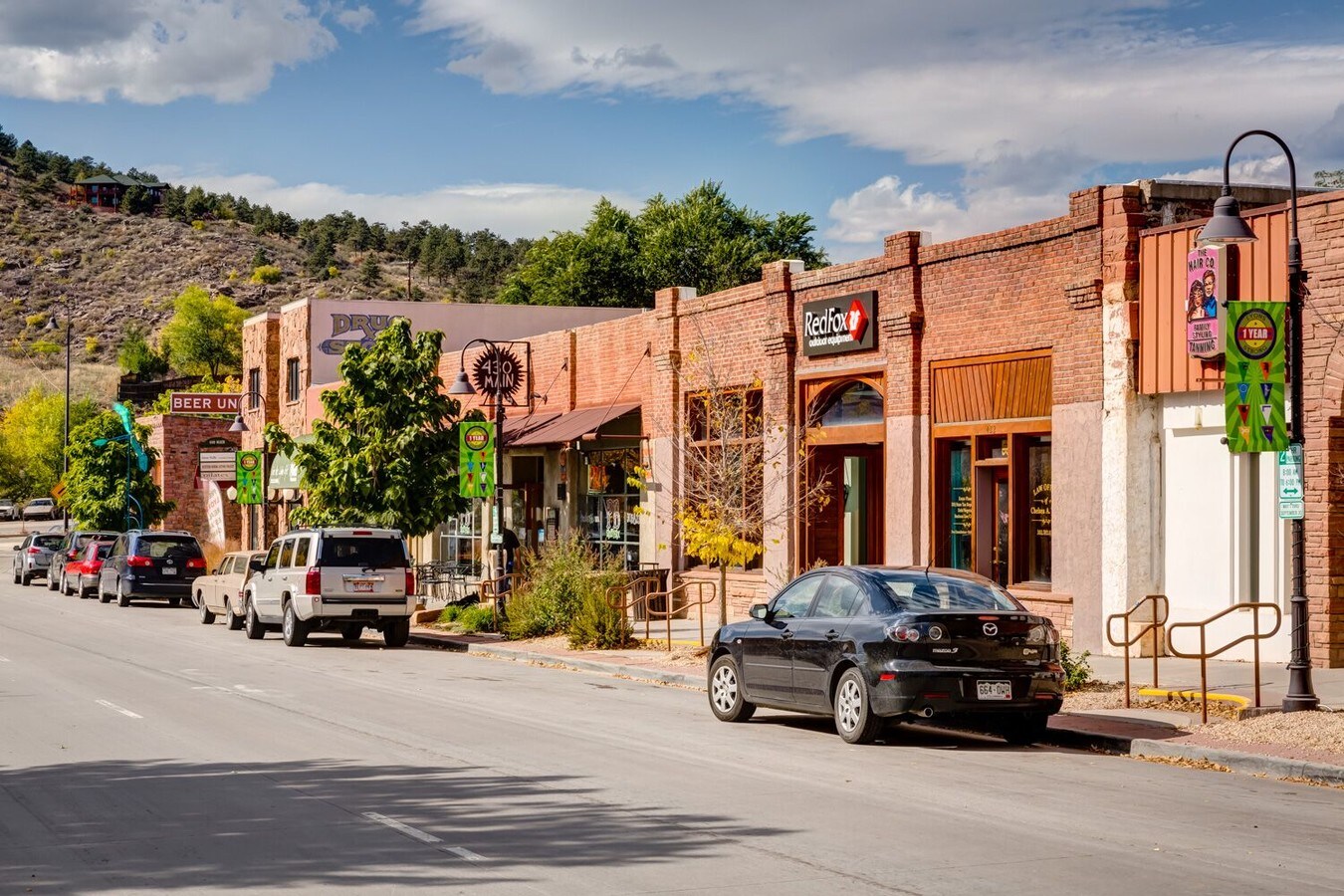 454 Main St, Lyons, CO 80540