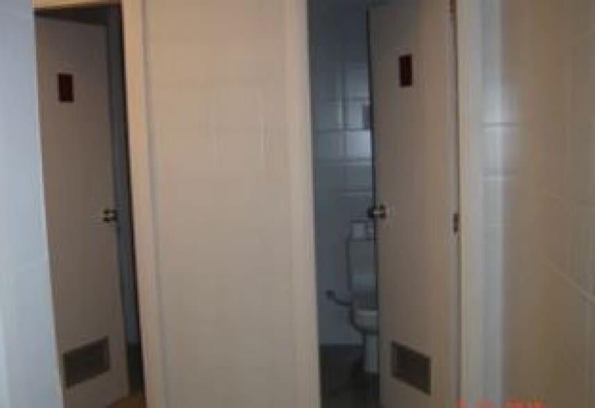 Retail in Ciudad Rodrigo for sale - Building Photo - Image 3 of 7