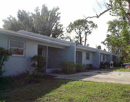 3424 SE Iris St, Stuart, FL for sale - Primary Photo - Image 1 of 1