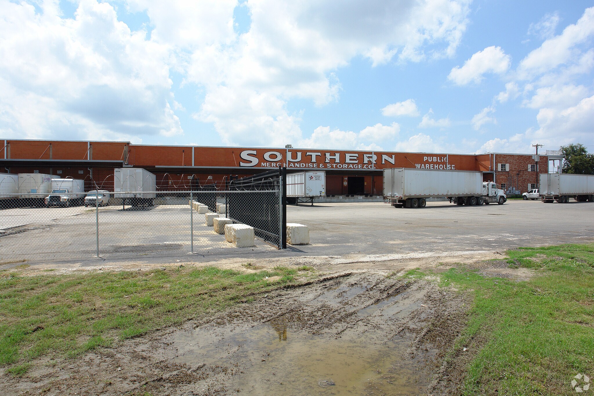 3224-3232 N Panam Expy, San Antonio, TX for sale Primary Photo- Image 1 of 1