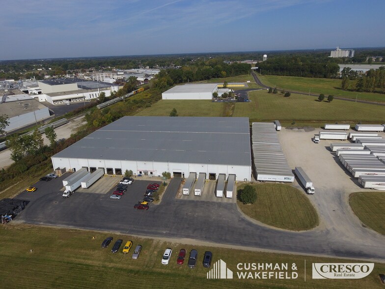 900 Theo Moll Dr, Willard, OH for sale - Building Photo - Image 3 of 8