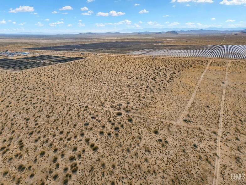 APN# 235-353-04, Mojave, CA for sale - Aerial - Image 2 of 7