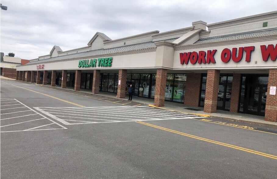 300 Main St, Nashua, NH, 03060 Retail Space For Lease