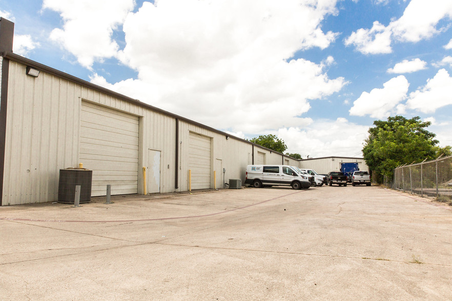 2603 Southwell Rd, Dallas, TX for lease - Other - Image 3 of 13