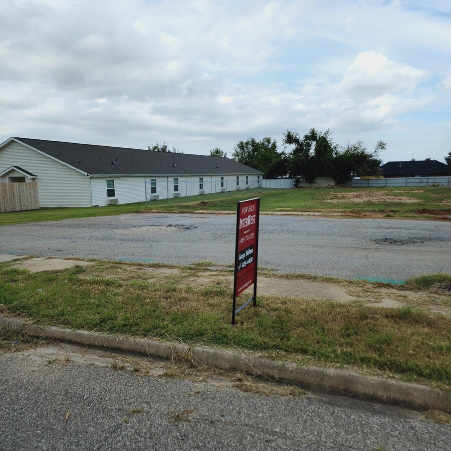 30 Ken del Dr, Shawnee, OK 74804 30 Ken Del Dr. Shawnee