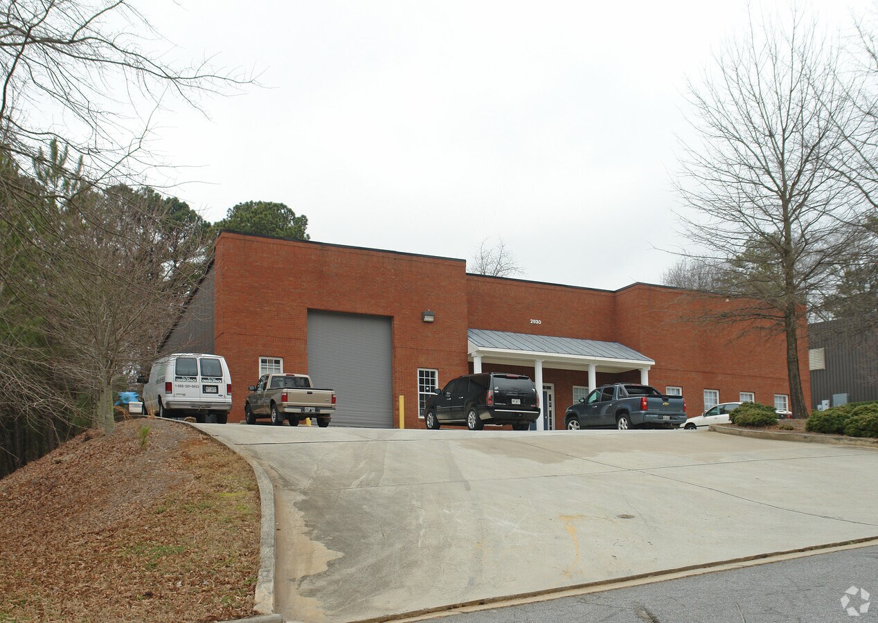 2930 Woodbine Hill Way, Norcross, GA 30071