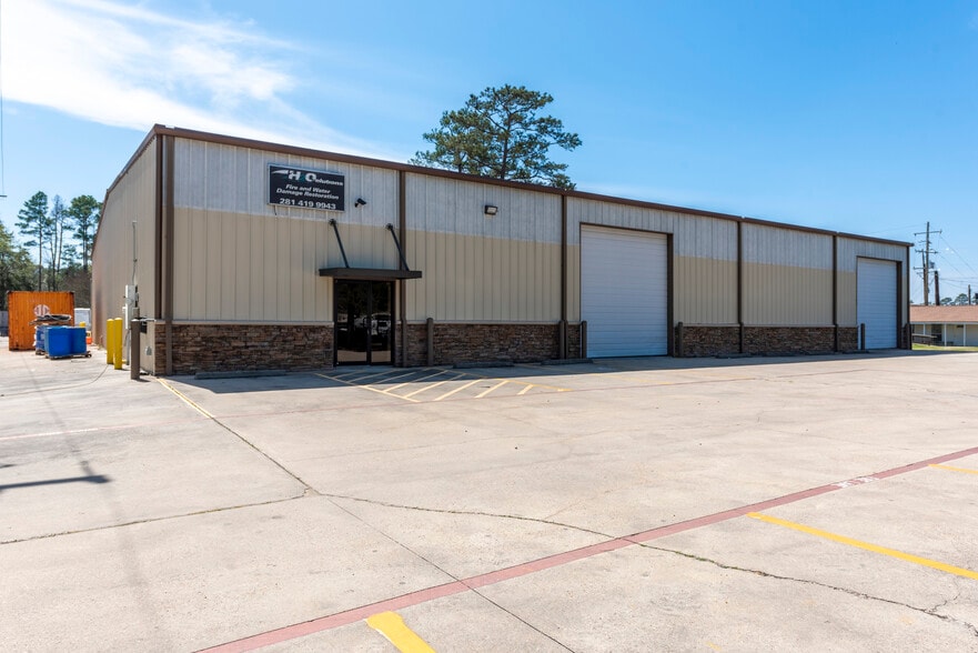 11180 Cox Rd, Conroe, TX for lease - Primary Photo - Image 1 of 11