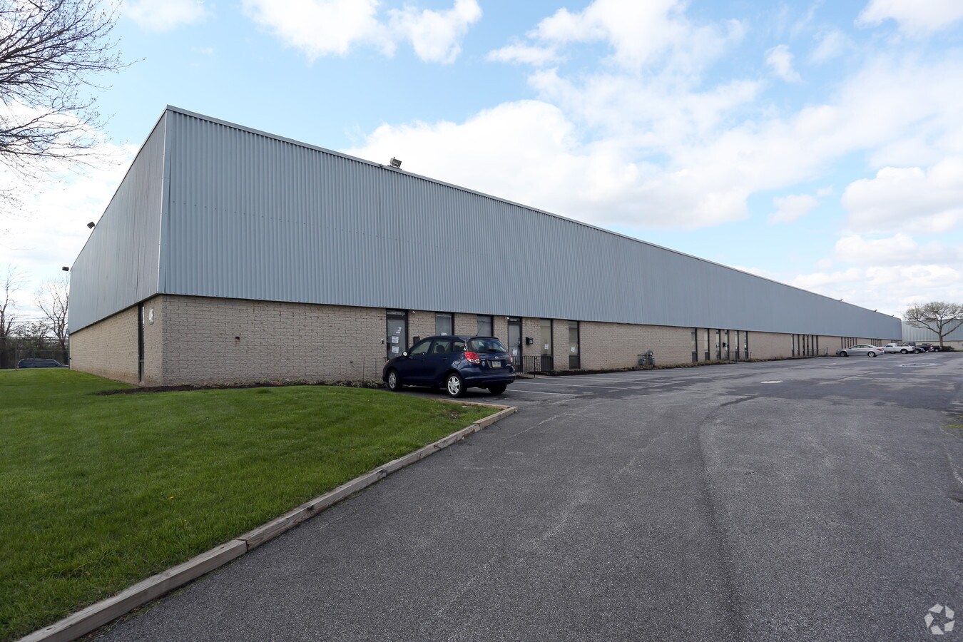 111122 Darby Commons, Folcroft, PA 19032