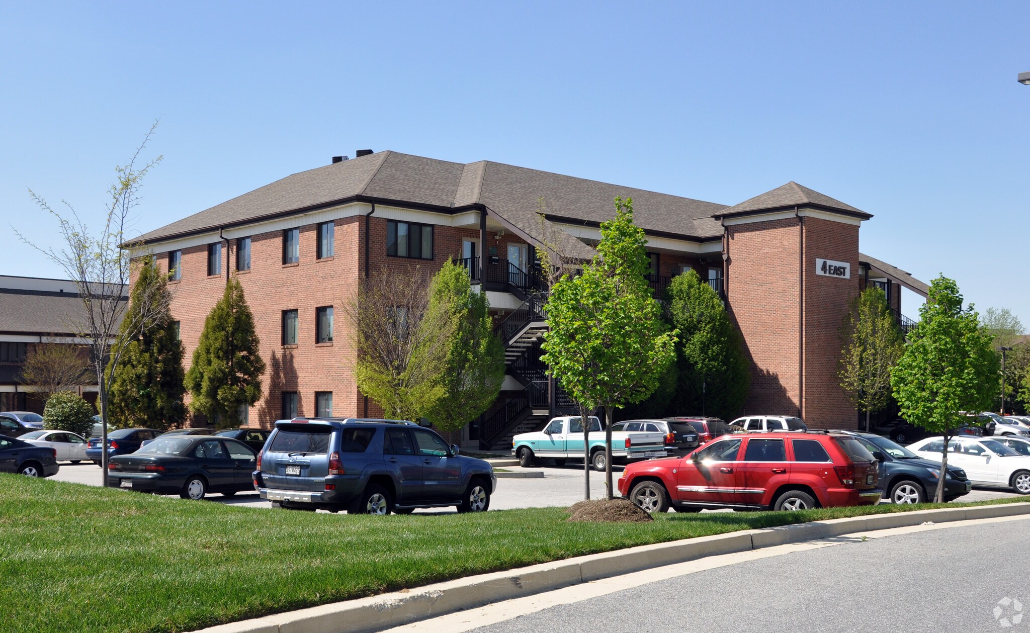 4 E Rolling Cross Rd, Catonsville, MD 21228 Rolling Crossroads