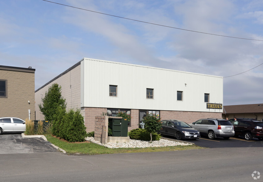 230 Pritchard Rd, Hamilton, ON for sale - Building Photo - Image 2 of 2