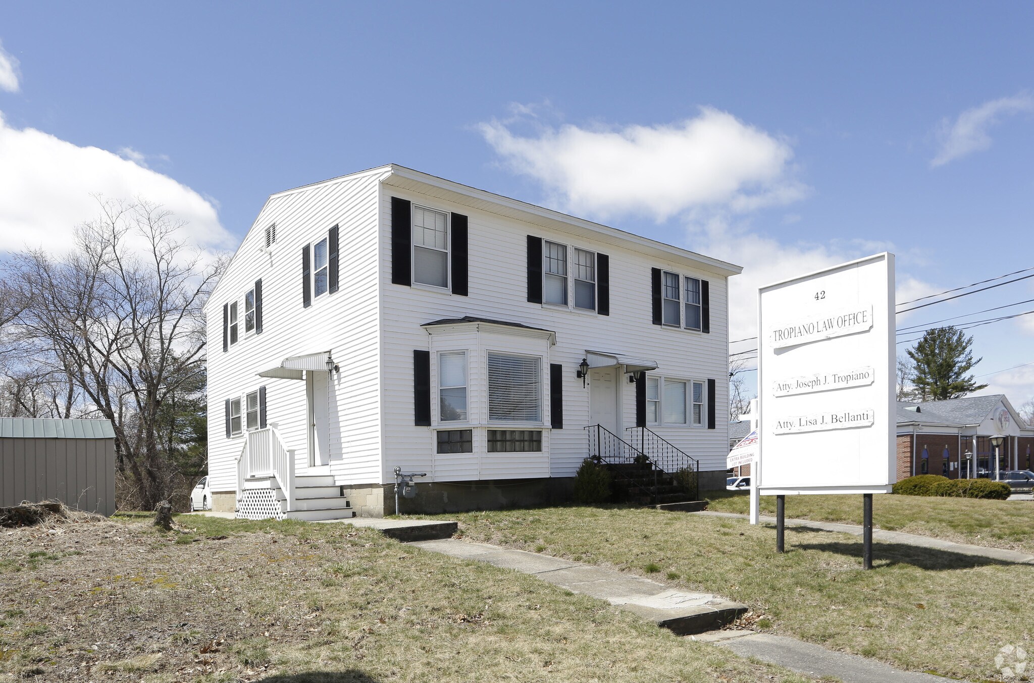 42 Crystal Ave, Derry, NH for sale Primary Photo- Image 1 of 1