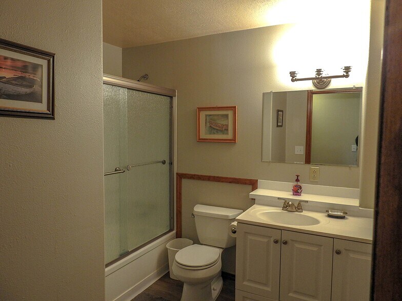 527 Garteeni hwy, Hoonah, AK for sale - Interior Photo - Image 3 of 7