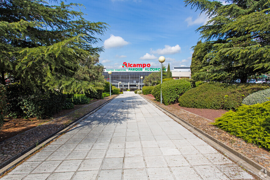 Retail in Alcorcón, MAD for sale - Primary Photo - Image 3 of 3