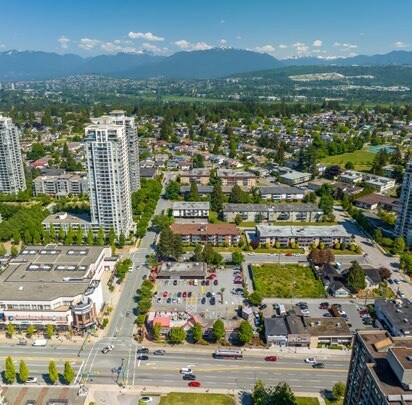 7110 Hall Ave, Burnaby, BC for sale - Aerial - Image 2 of 6
