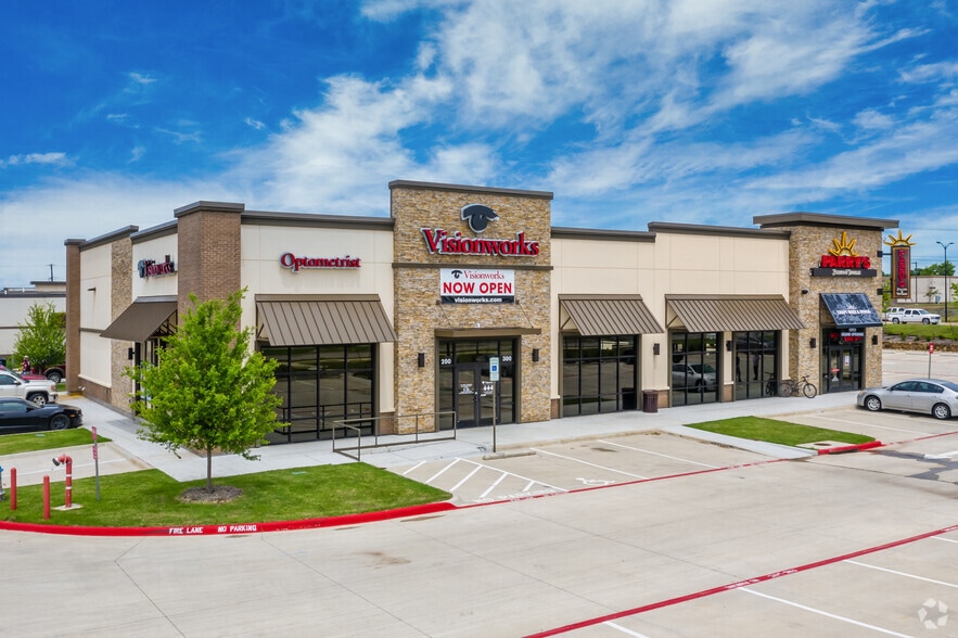 3705 W University Dr, McKinney, TX for sale - Primary Photo - Image 1 of 1