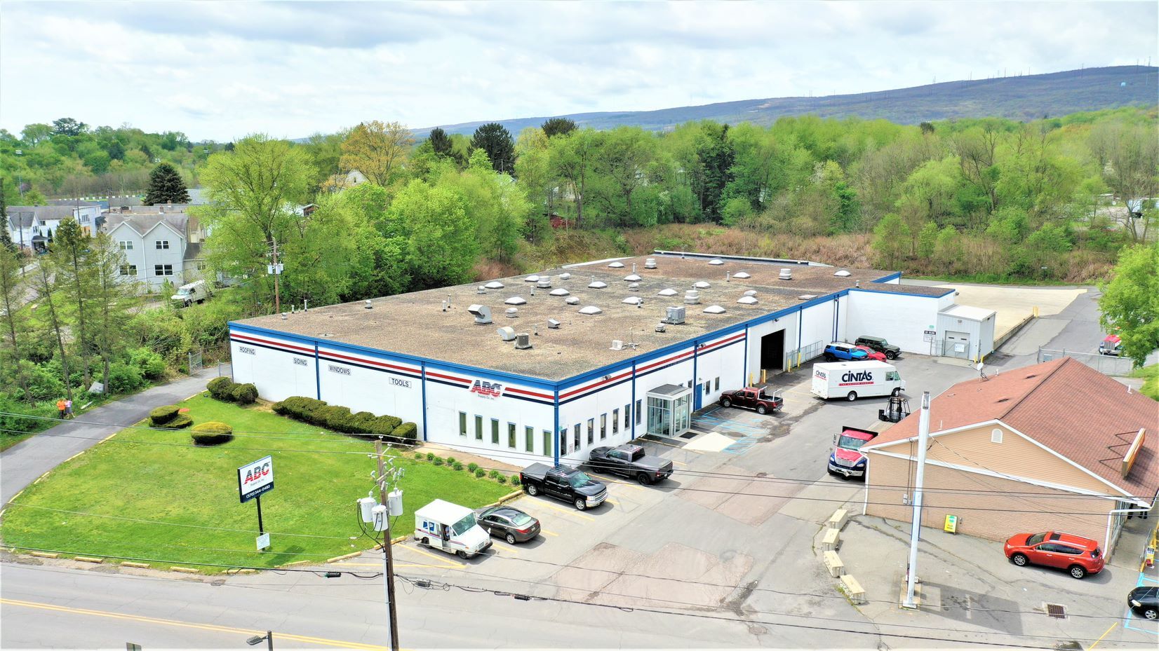 3015 N Main Ave, Scranton, PA for sale Building Photo- Image 1 of 1