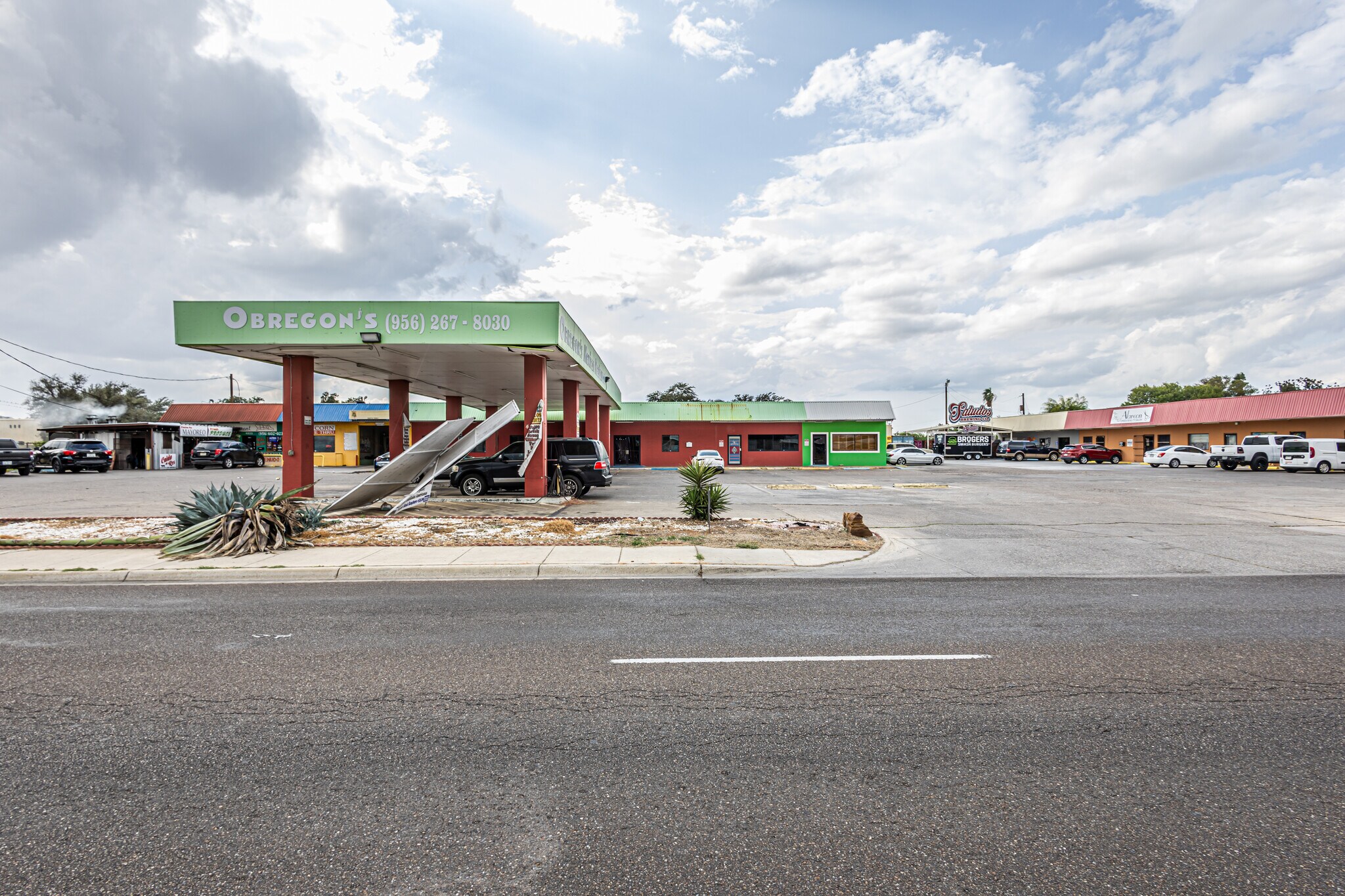 4800 McPherson Rd, Laredo, TX for lease Building Photo- Image 1 of 35