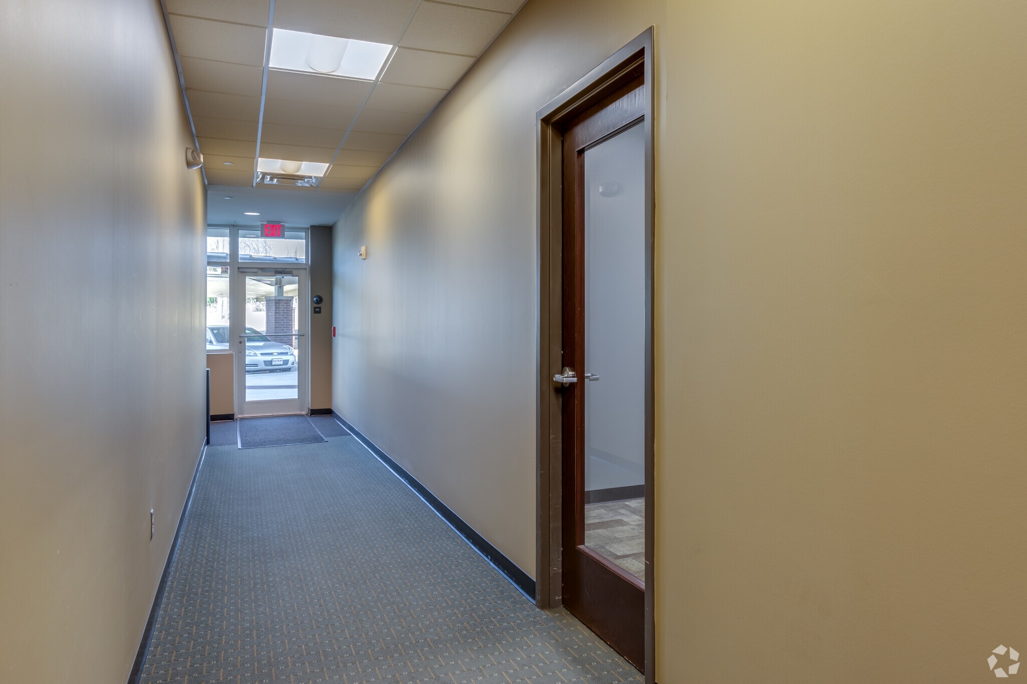 11600 Broadway Extension, Oklahoma City, OK for lease Interior Photo- Image 1 of 9