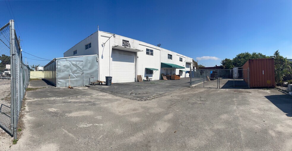 6801 NW 73rd Ct, Miami, FL for sale - Building Photo - Image 1 of 1