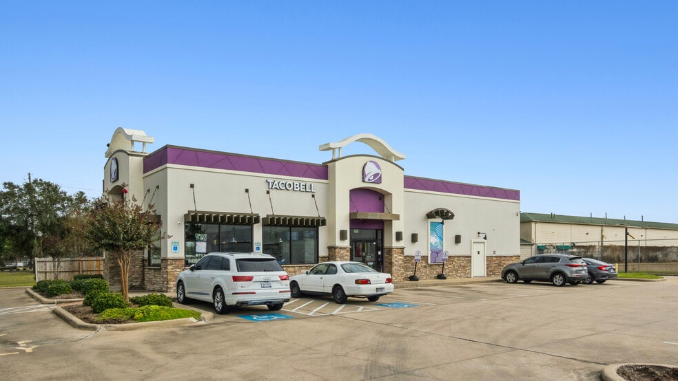 10535 Bissonnet St, Houston, TX for sale - Building Photo - Image 2 of 7