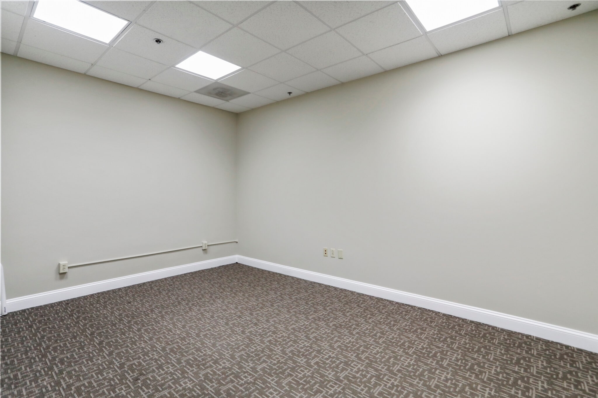 20 W Washington St, Hagerstown, MD for lease Building Photo- Image 1 of 3