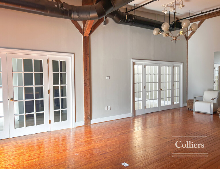 911 Lady St, Columbia, SC for lease - Interior Photo - Image 3 of 7