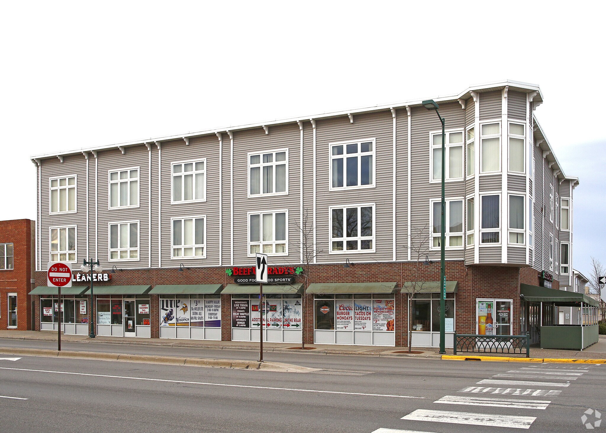 242-254 W Broadway St W, Monticello, MN for sale Primary Photo- Image 1 of 1