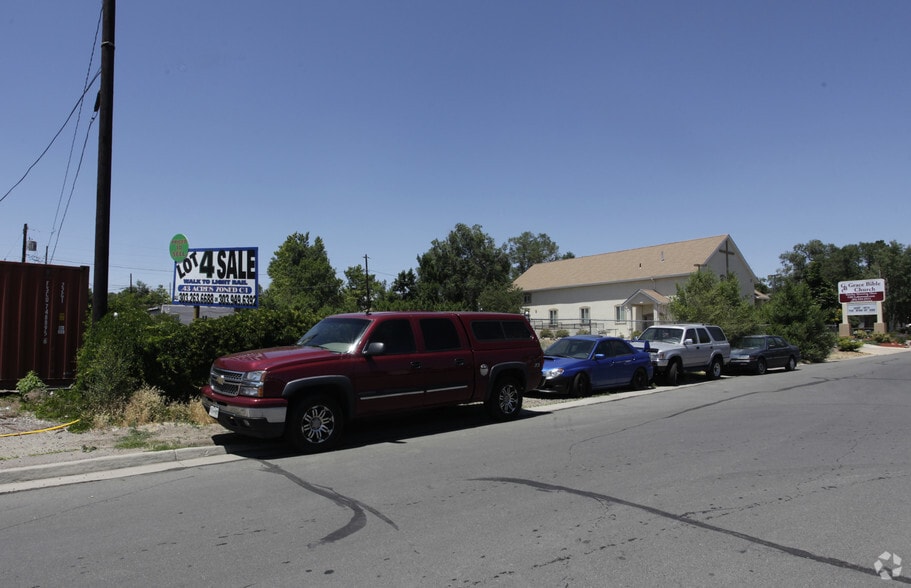 1525 Tabor St, Lakewood, CO for sale - Building Photo - Image 2 of 4