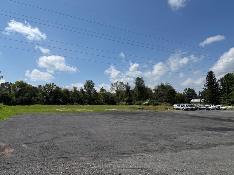 5897 Colony Dr, Bethlehem, PA for lease - Building Photo - Image 3 of 3